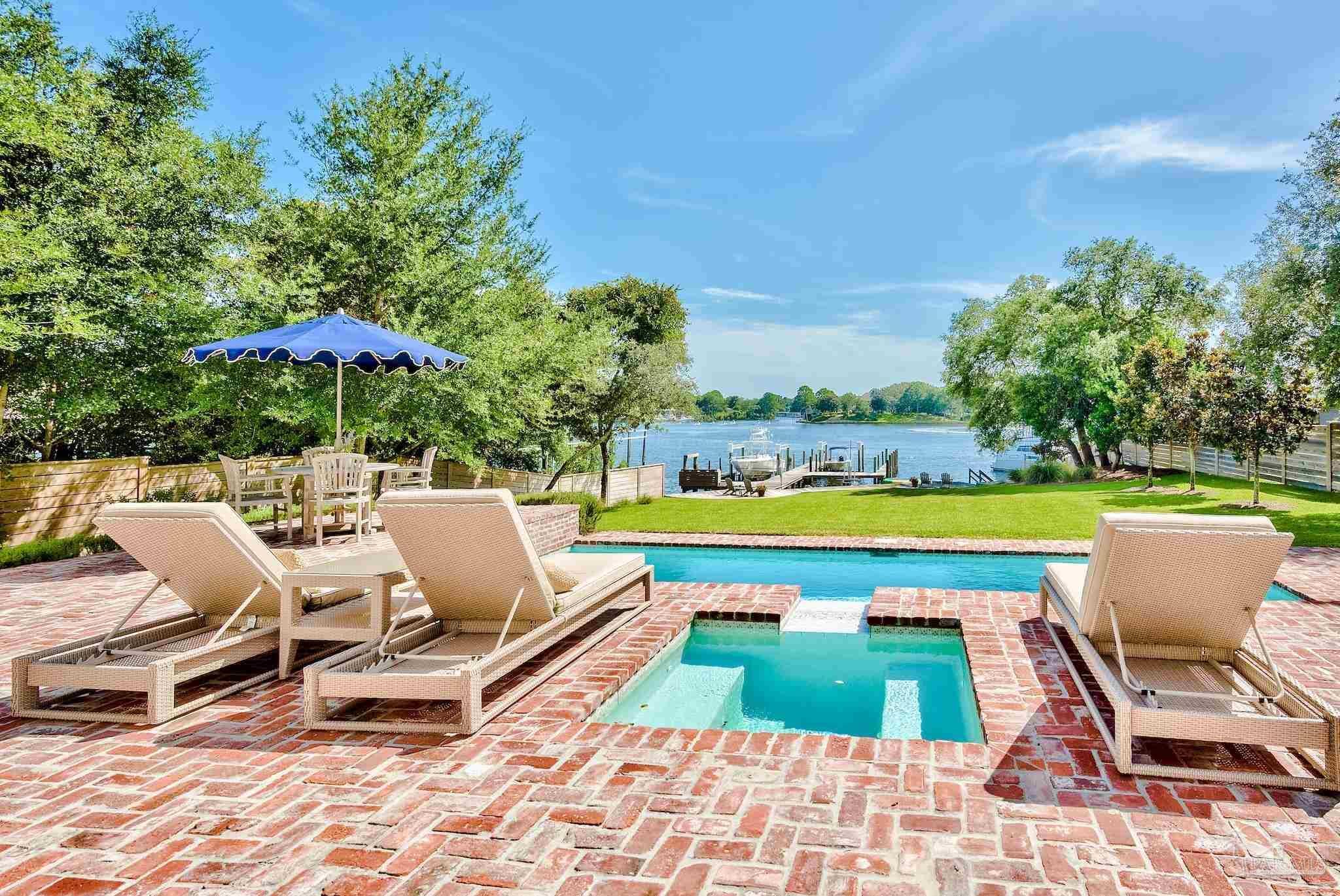 Image 2: Gunite Saltwater Pool & Spa