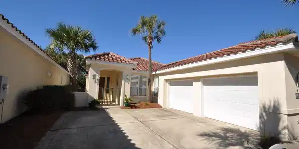 8008 Legend Creek Drive