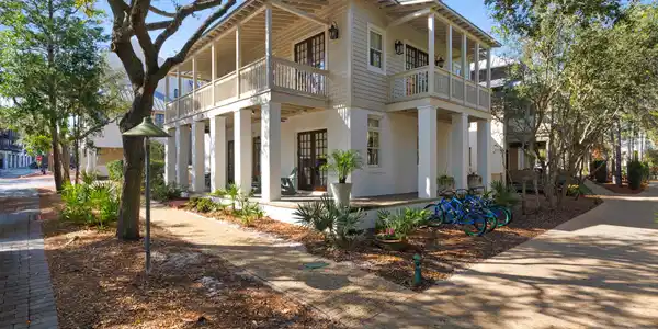 87 Wiggle Lane