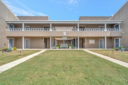 4725 Bay Point Road
