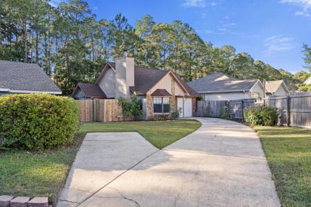 2012 Woodfern Path