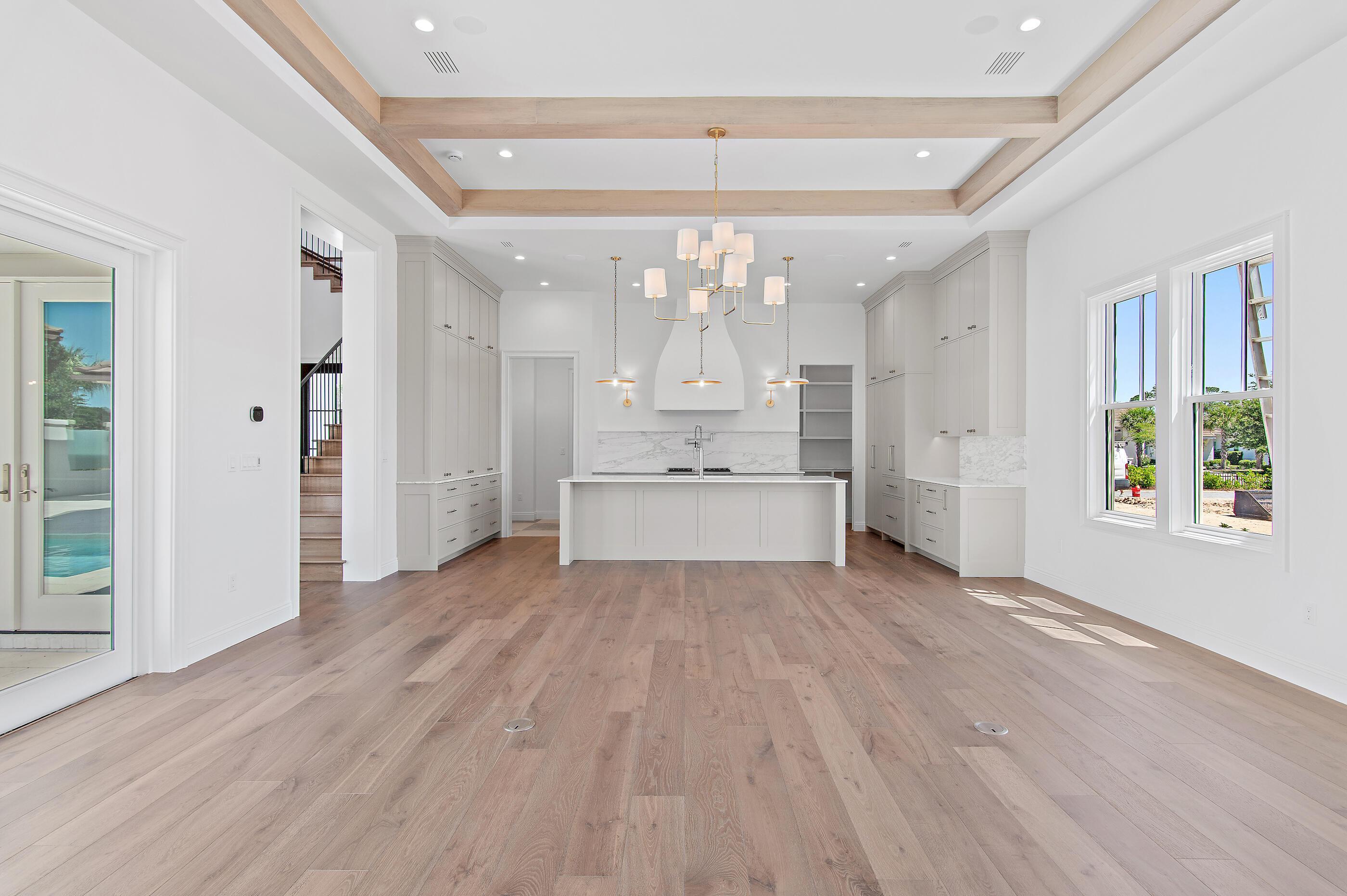 Image 3: web_4564 Leeward Lane_36