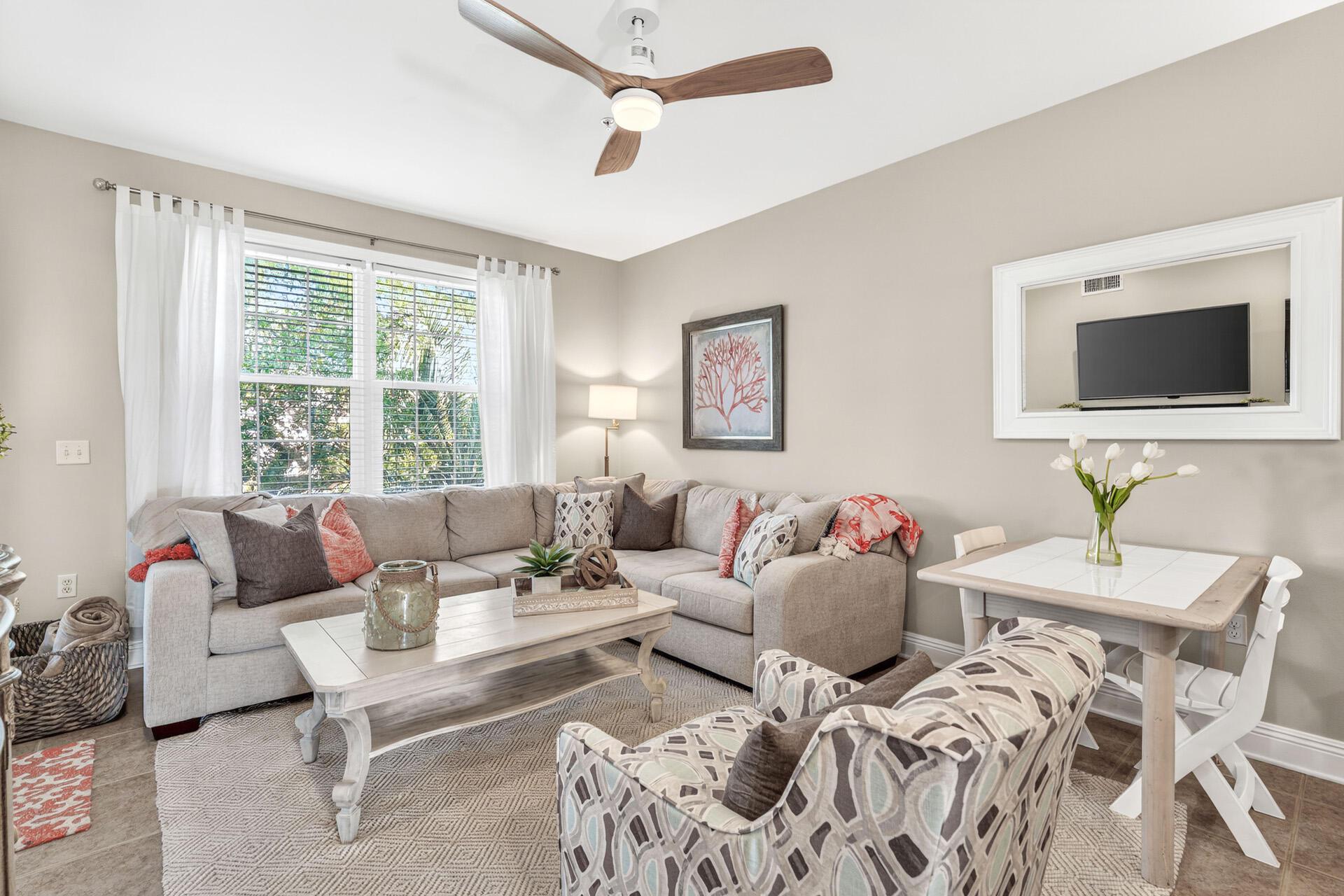 Image 4: 117-Village-Blvd-Unit-722