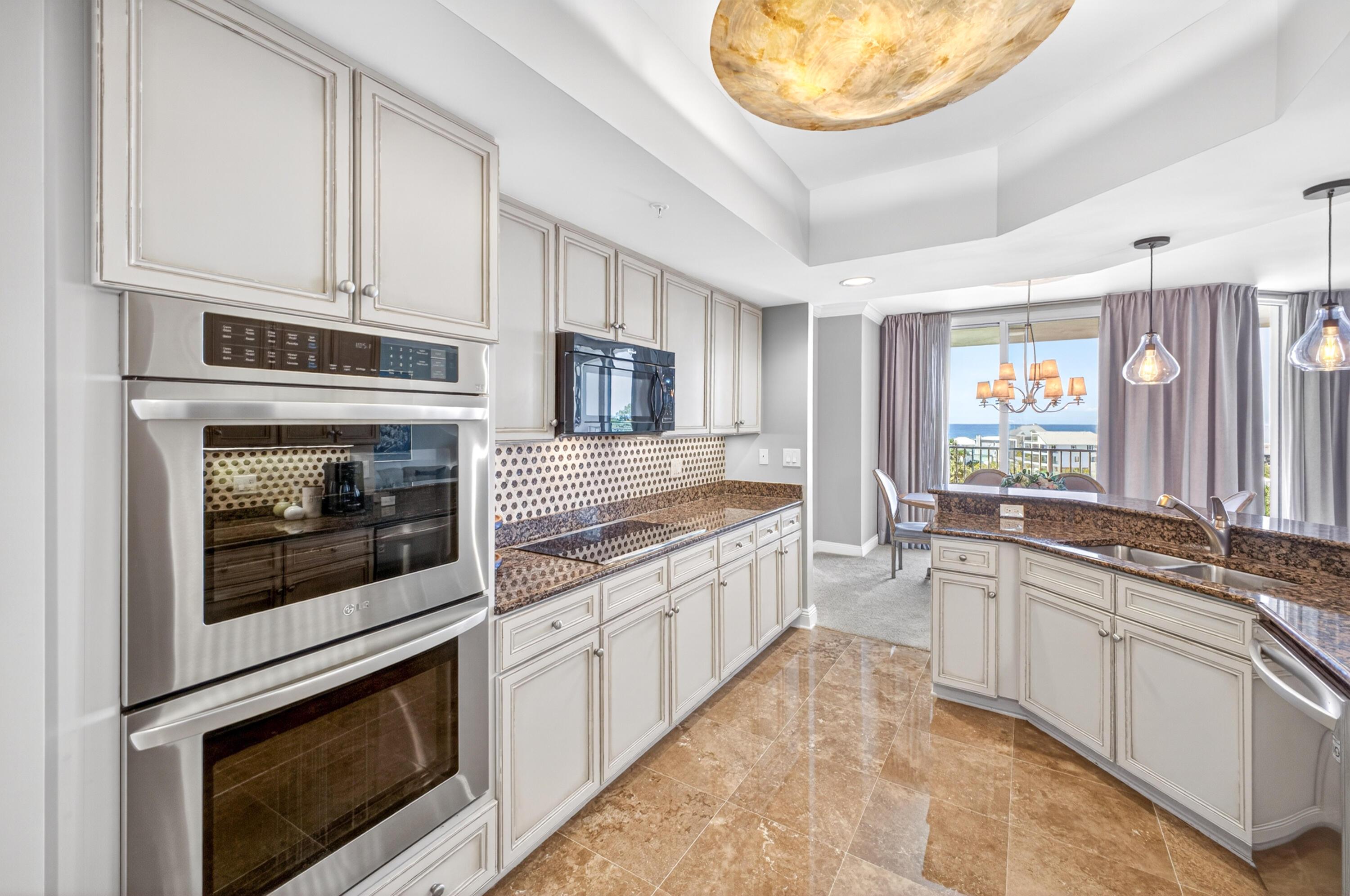 Image 3: kitchen to dining