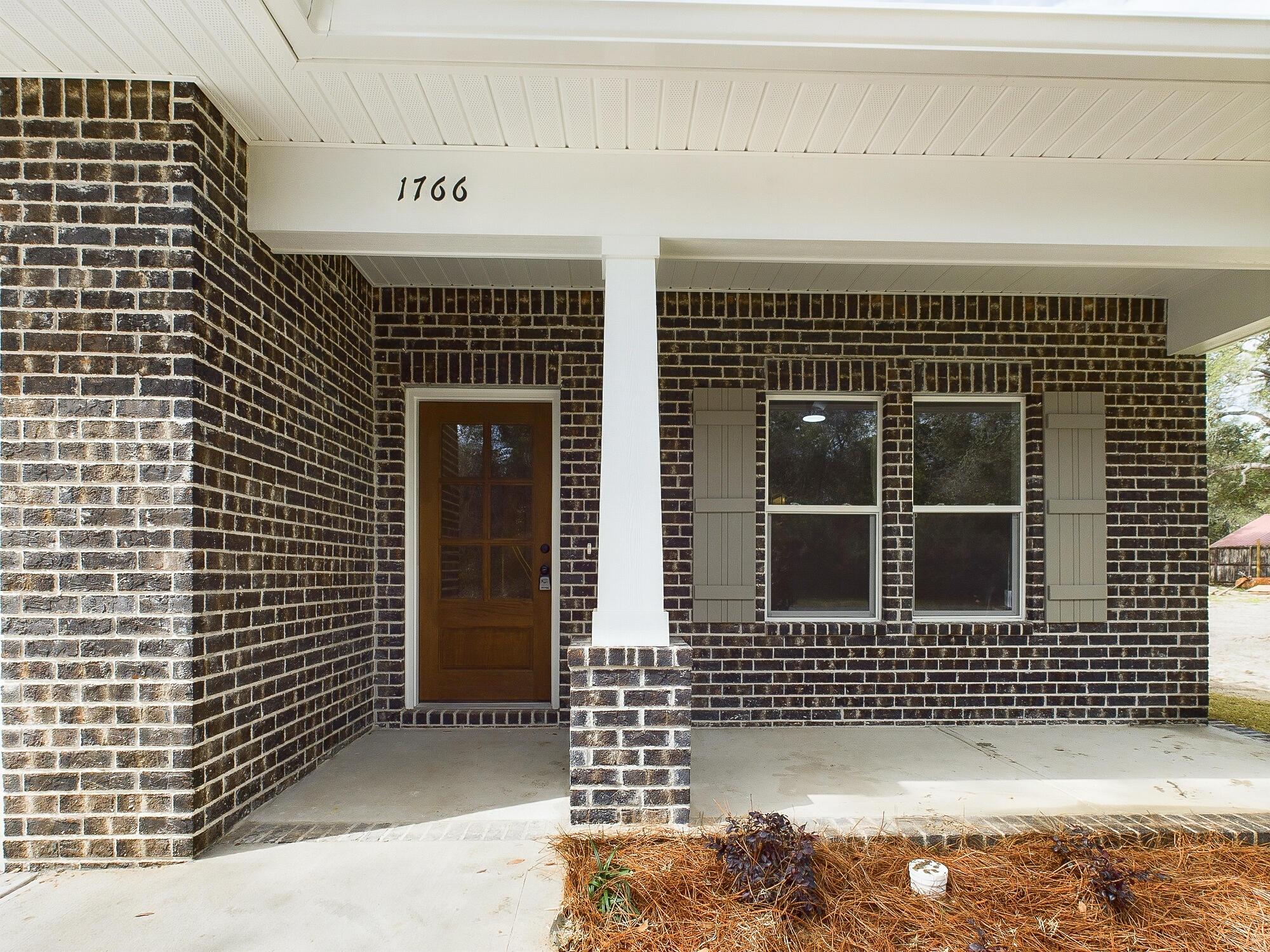 Image 3: Entry