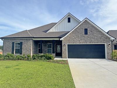 251 E Tweet Street