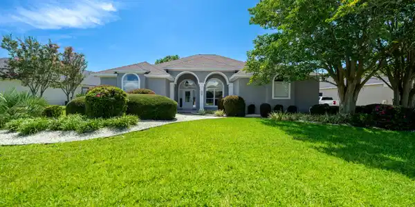 117 Legend Lakes Drive