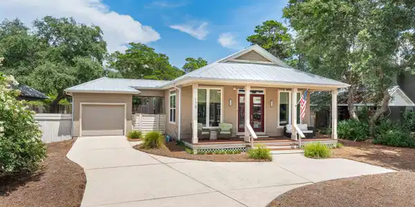 Image 3: Front Elevation