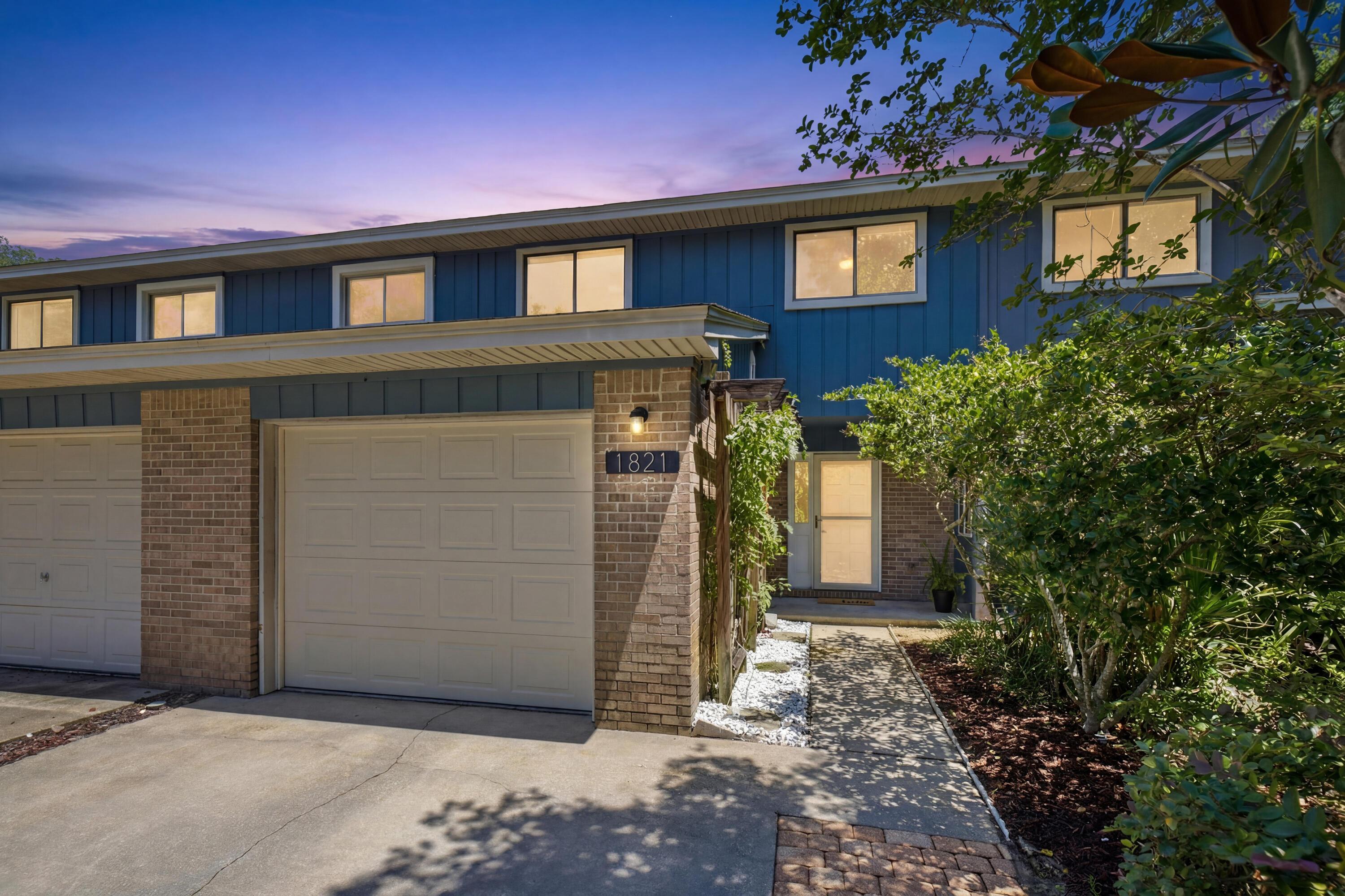 Image 3: 1821ValparaisoBlvd-Niceville-FL-001