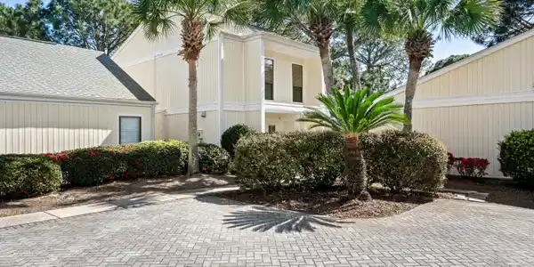 717 Sandpiper Drive
