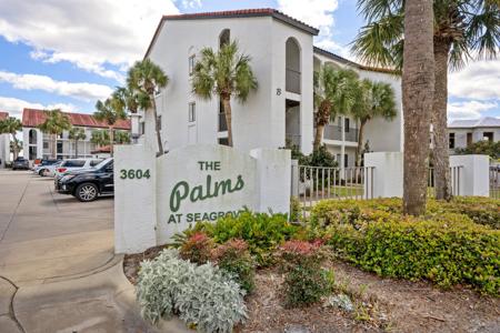 3604 E County Highway 30A