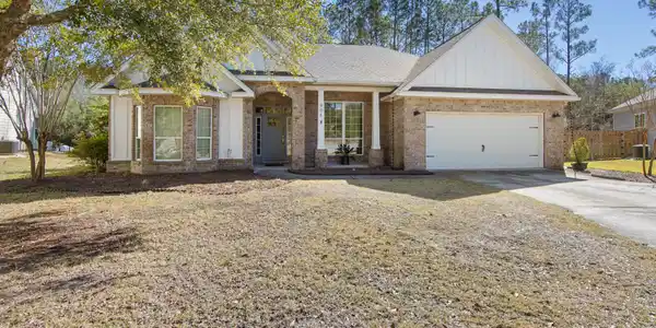 906 Symphony Way