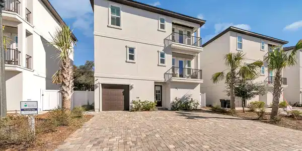 63 Ciboney Street