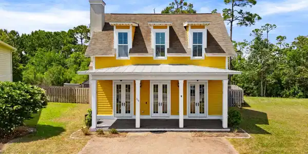 328 Madison Circle