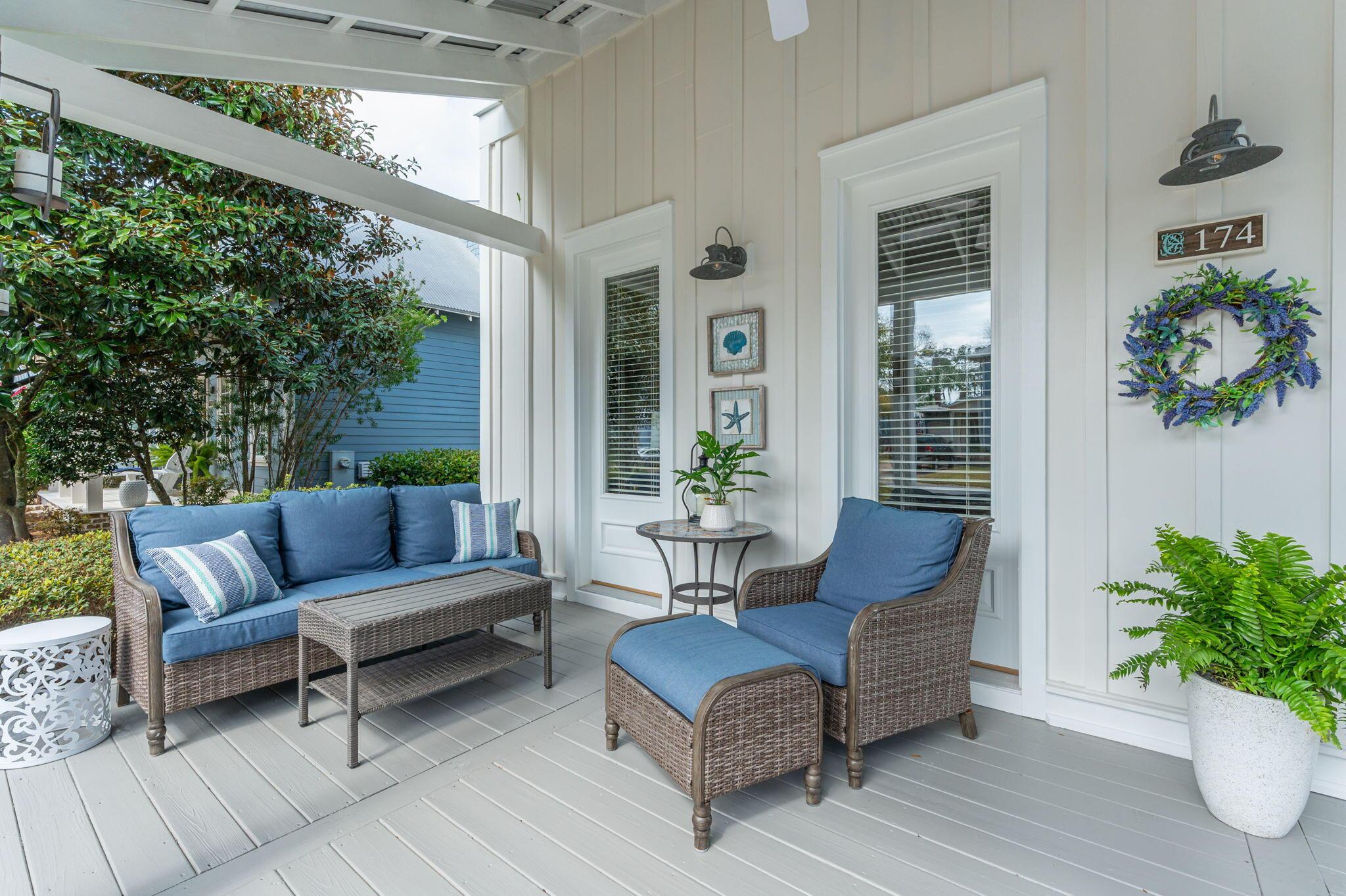 Image 4: porch