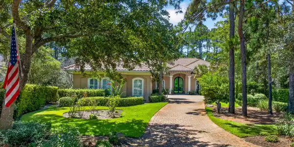 Image 2: 2936 Pine Valley