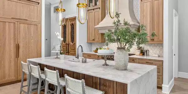 Image 3: Kitchen