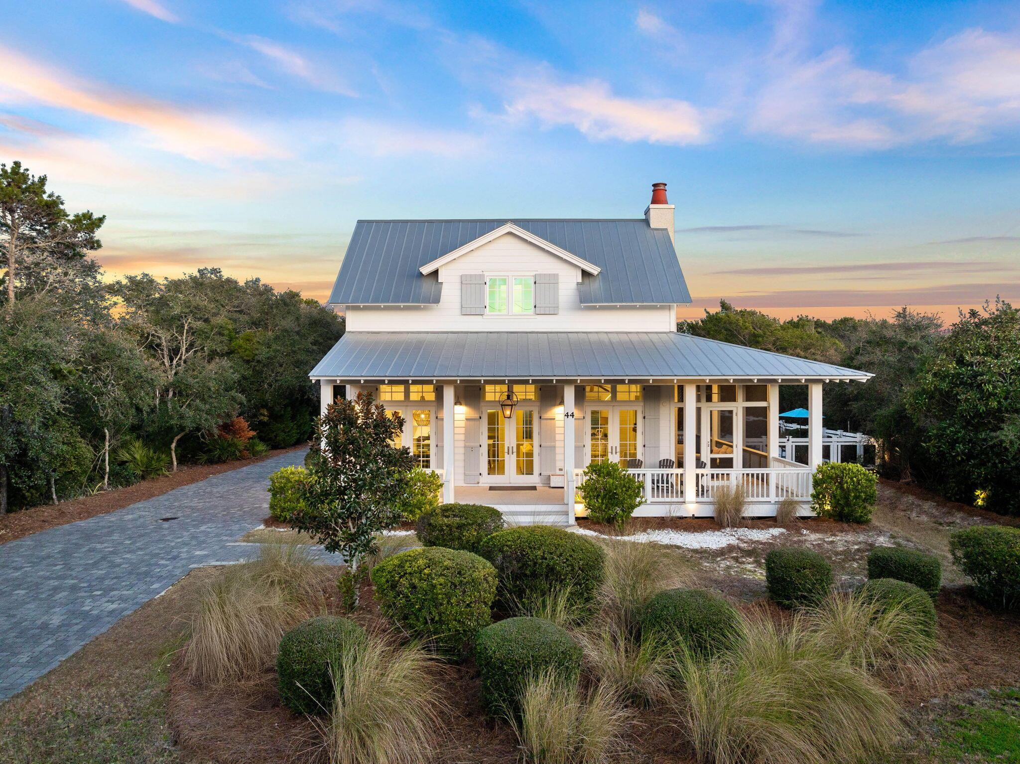 Image 4: Coastal Luxury Near Alys Beach