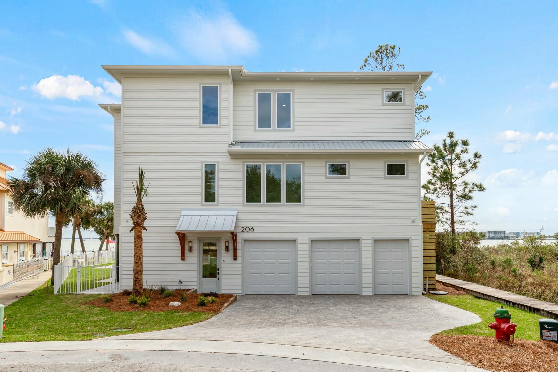 Image 3: Front of home