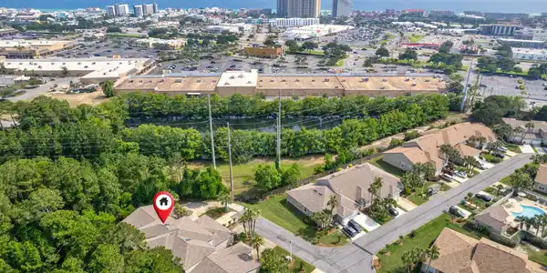 126 S Shore Drive