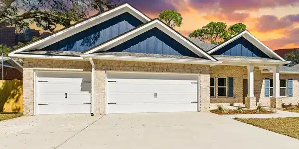 6 Elkwood Court
