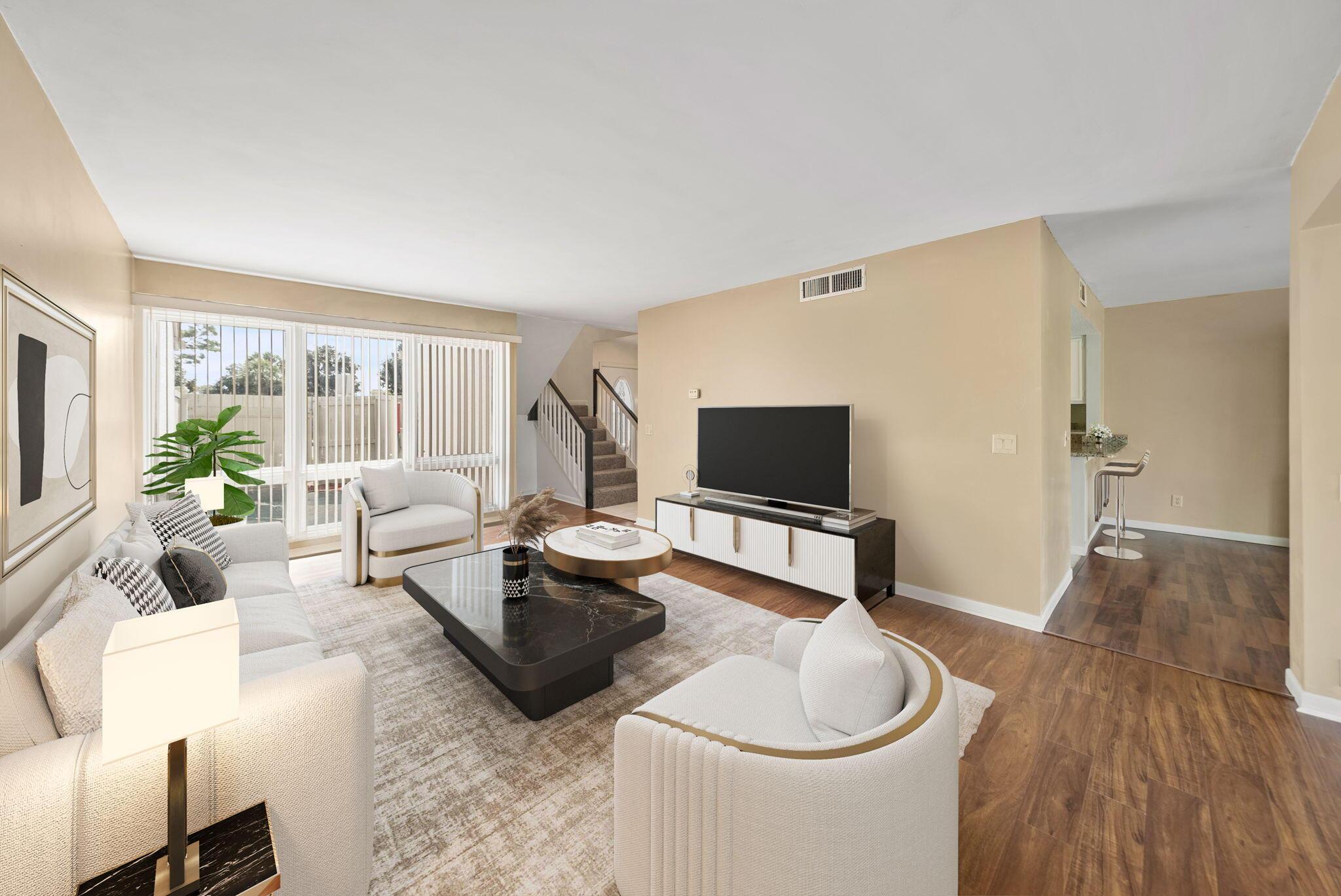 Image 1: Living Room