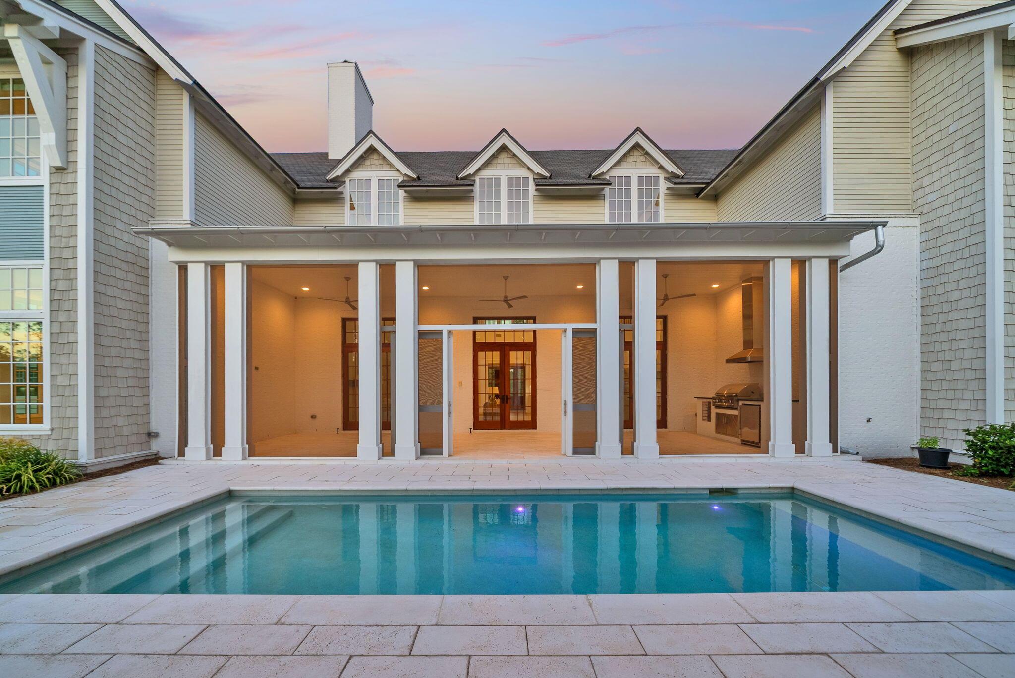 Image 3: Porch and Pool House
