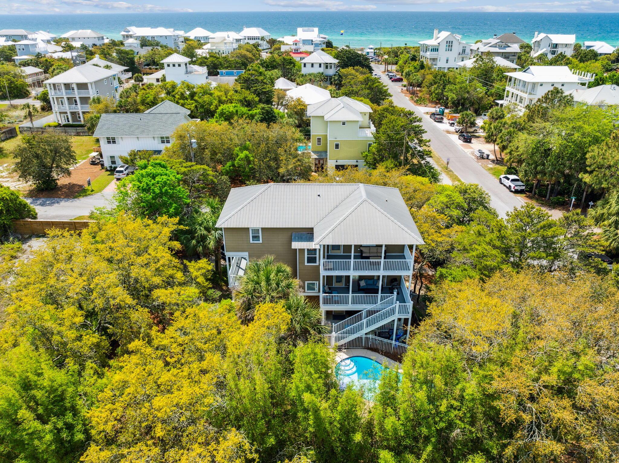 Image 2: Proximity to the gulf