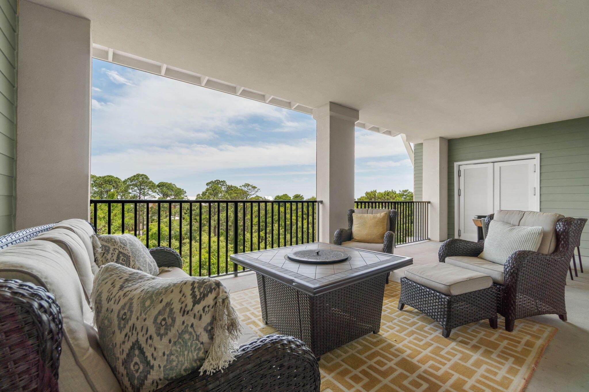 Image 1: Large Private Porch