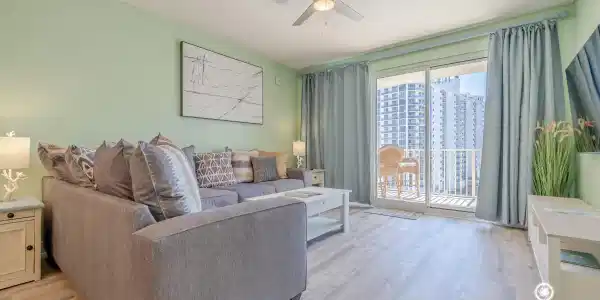 112 Seascape Dr