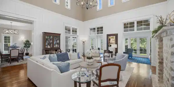 Image 4: Great Room