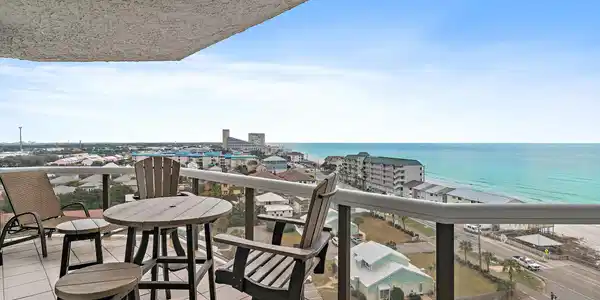 1096 Scenic Gulf Drive