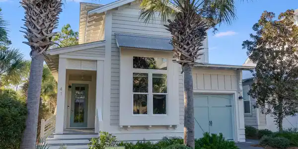 41 Tresca Lake Court