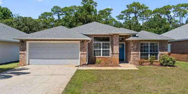 266 Tecumseh Lane