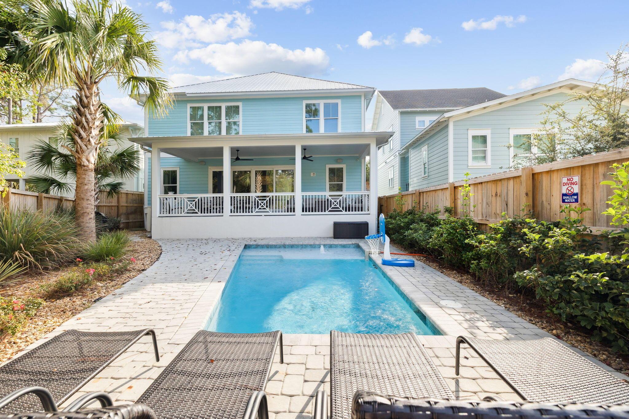 Image 3: Array_221ELakeshoreDr-18