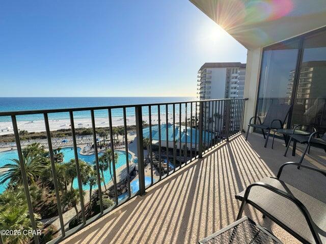 Image 4: Beach View Balcony