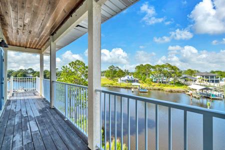 216 Bonita Circle
