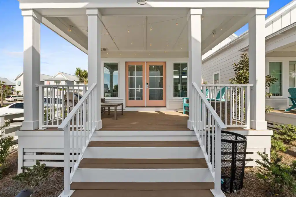 Image 1: Surf Bungalow 4