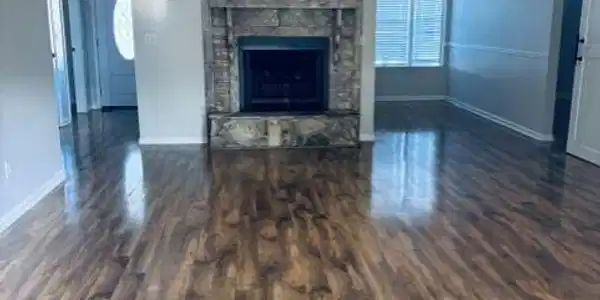 Image 2: Living Room