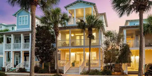 67 W Seacrest Beach Boulevard