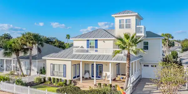 4460 Clipper Cove