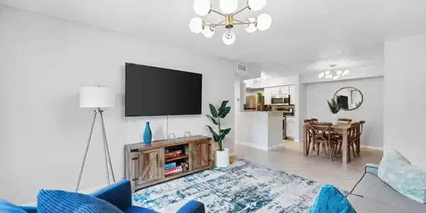 Image 3: 6-web-or-mls-4090 Dancing Cloud Ct Unit