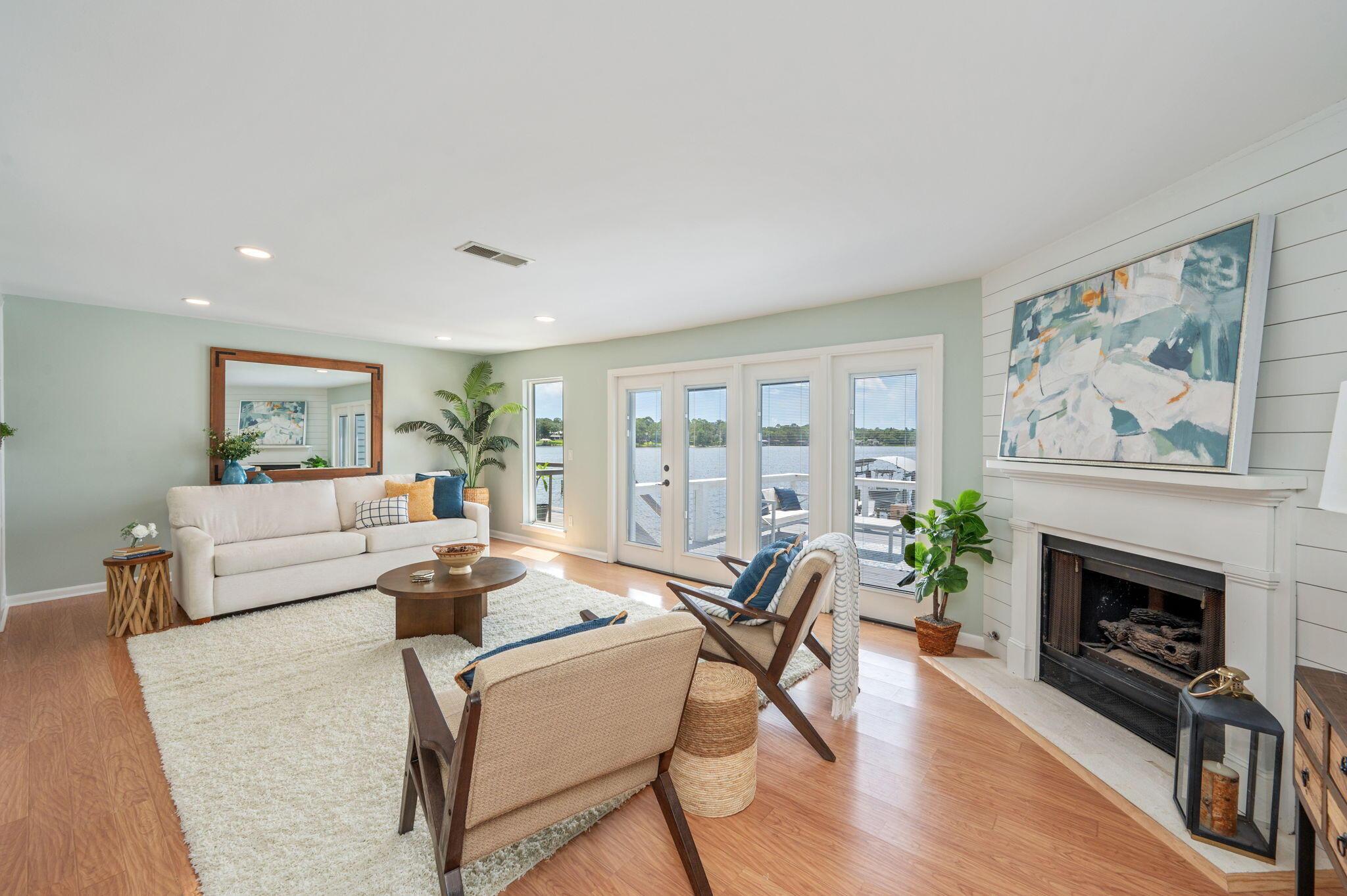 Image 4: 12-web-or-mls-3-bayshore-point