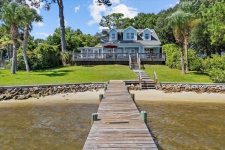 1559 W Highway 98