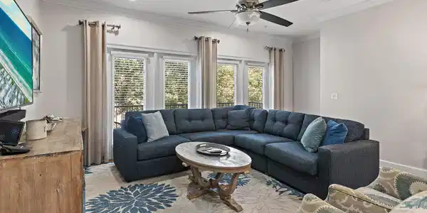 Image 3: 257 Driftwood Rd Unit 11_13_web