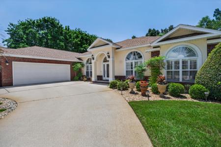 4242 Bobcat Cove