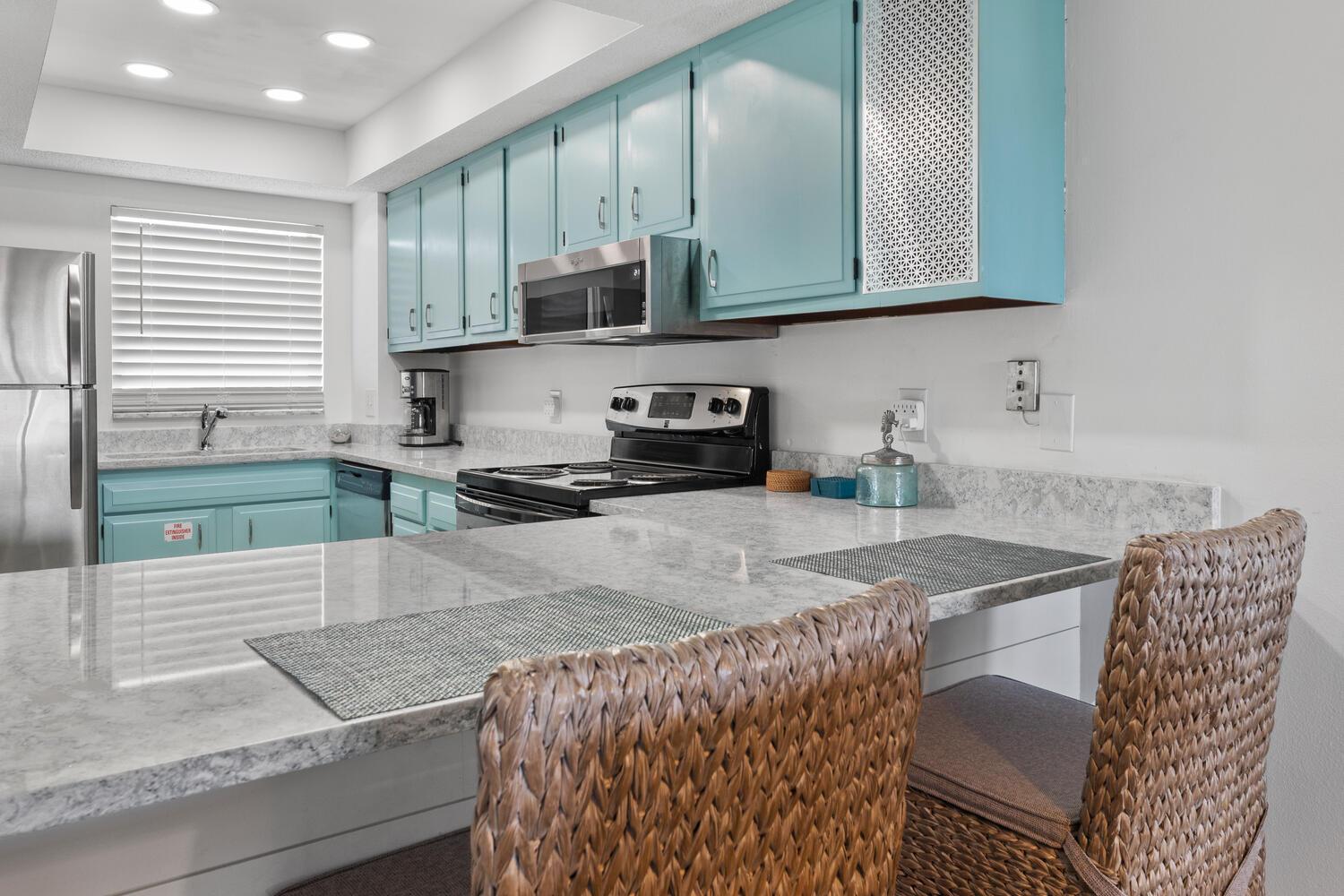 Image 2: 909 Santa Rosa Blvd Unit 256-large-004-0