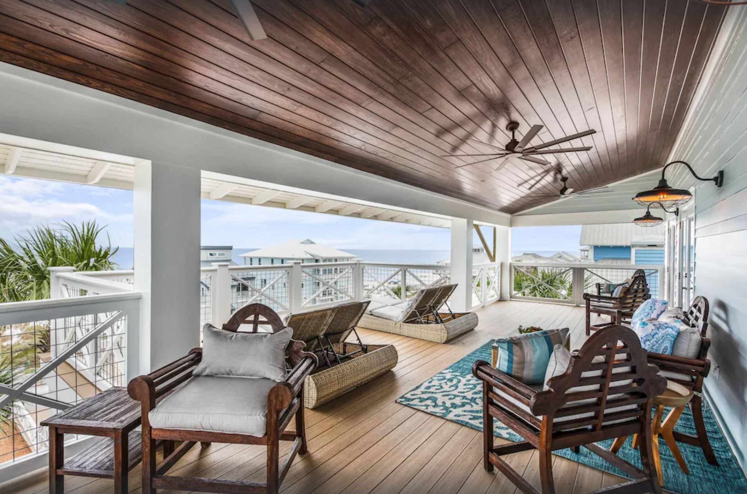 Image 3: 2nd floor balcony