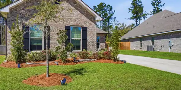 Image 2: 62 brilliance blvd - awp media - 002