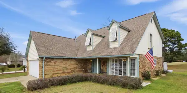 Image 4: Front of the House